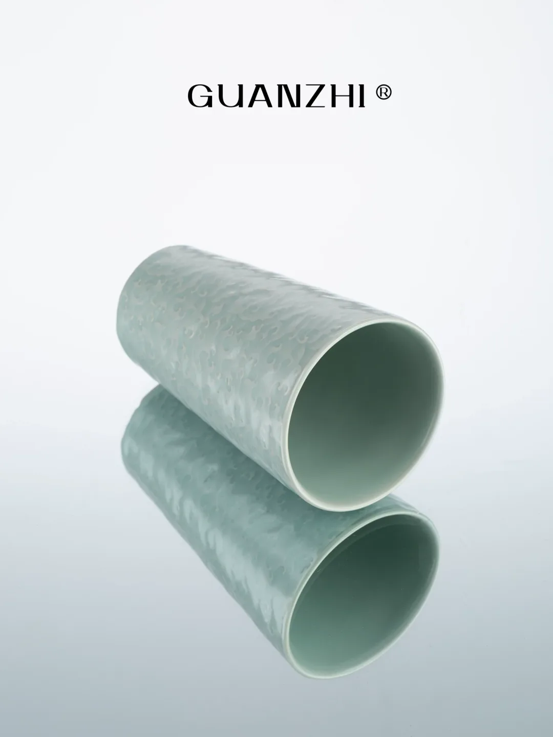 Guanzhi Sky-Blue Ru Ware Cup with Embossed Waves for Cola, Water, Tea and Coffee 10