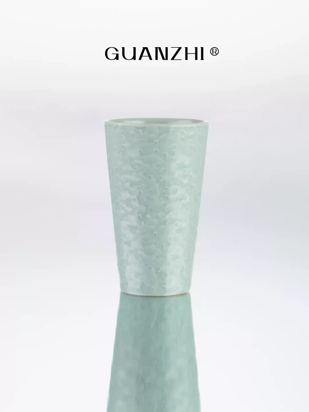Guanzhi Sky-Blue Ru Ware Cup with Embossed Waves for Cola, Water, Tea and Coffee 2
